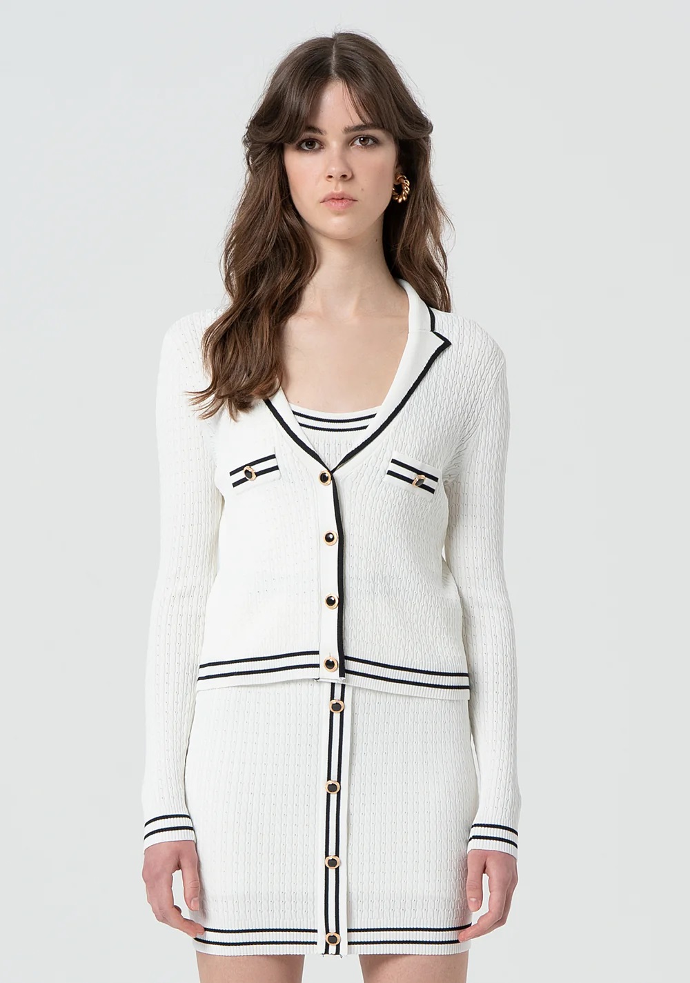 REBECA CHANEL BLANCO Y NEGRO