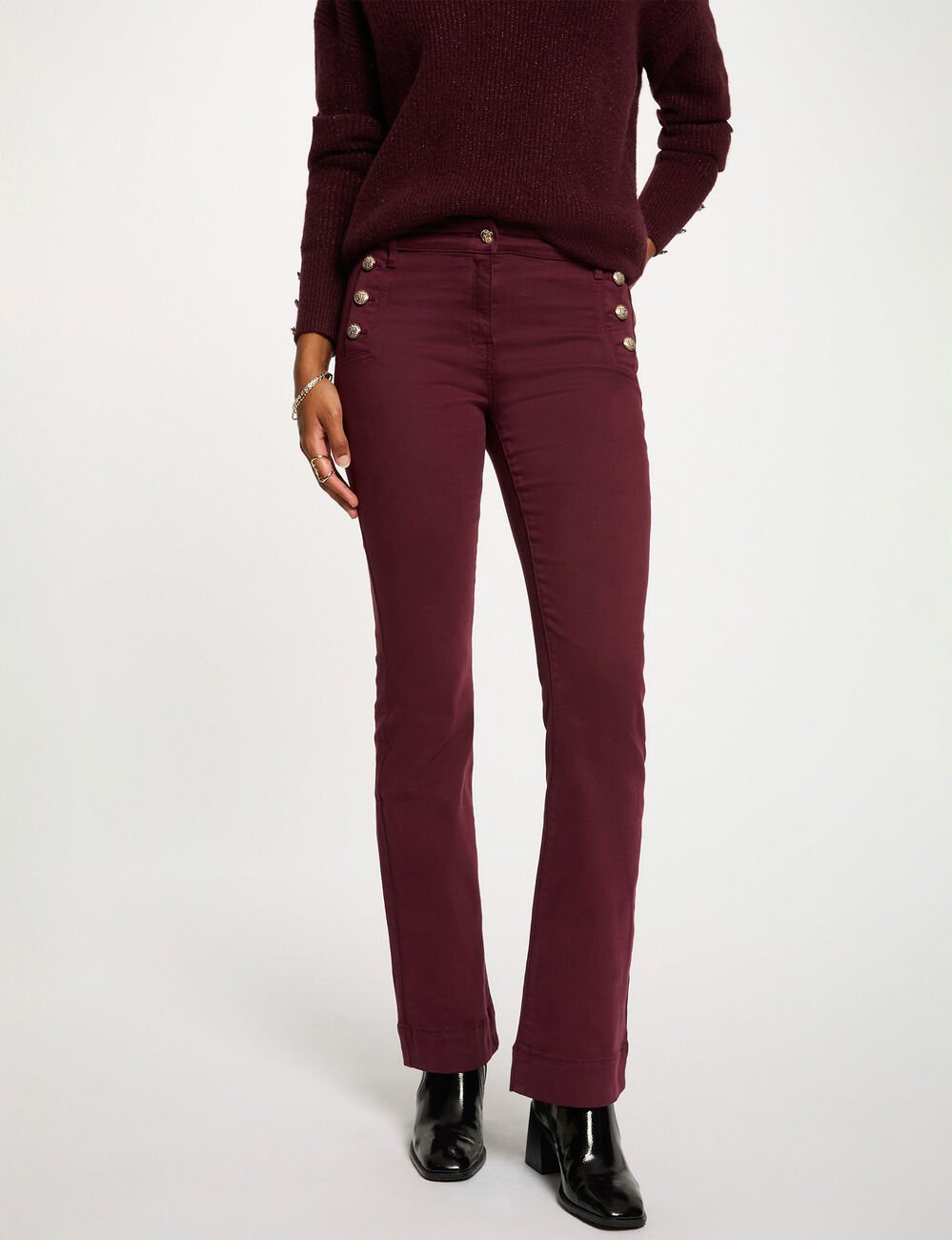 PANTALÓN PLUMI BURDEOS BOTONES ORO
