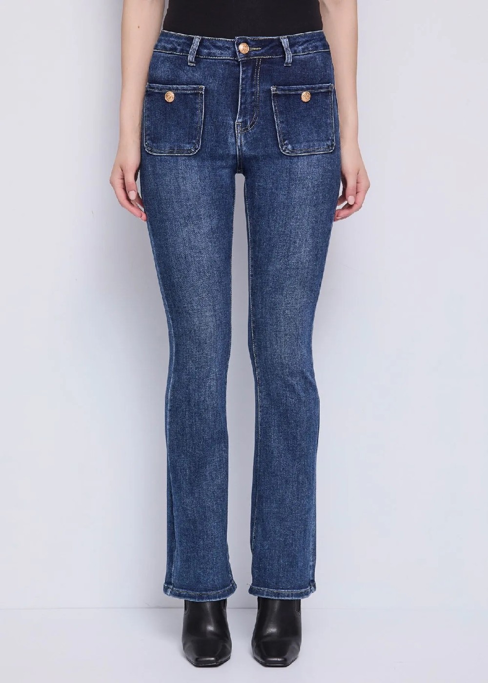 JEANS ACAMPANADOS BOLSILLO DECORATIVO